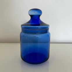 Sucrier en verre bleu
