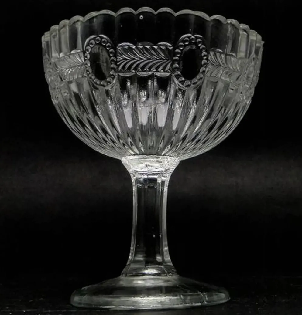 Sucrier en verre pressé en forme de panier, Ząbkowice, Pologne, années 1970