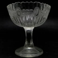 Sucrier en verre pressé en forme de panier, Ząbkowice, Pologne, années 1970