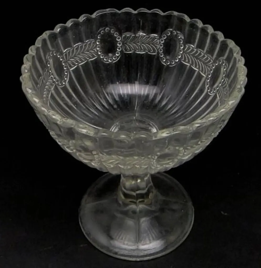 Sucrier en verre pressé en forme de panier, Ząbkowice, Pologne, années 1970