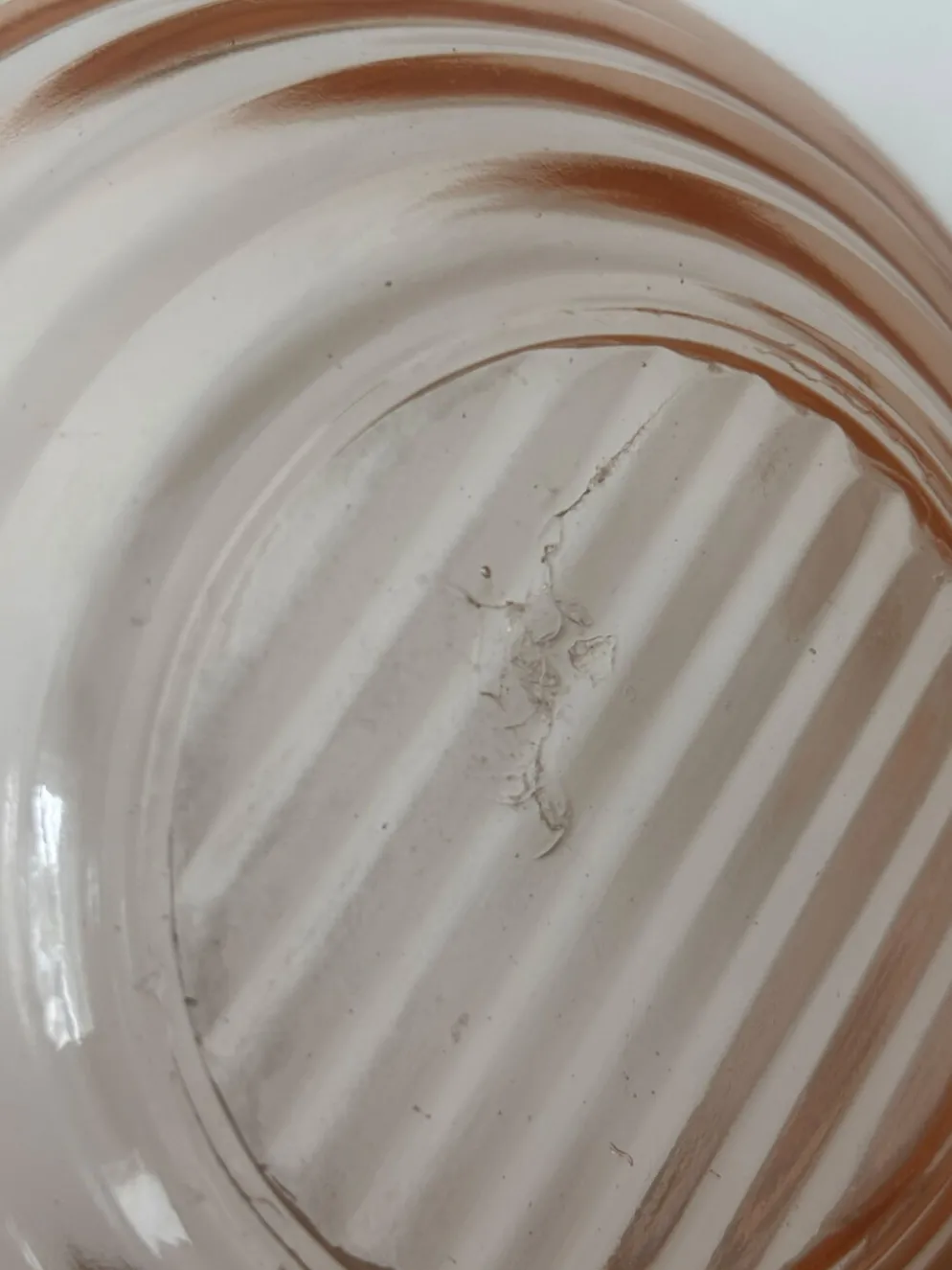 Sucrier en verre rose