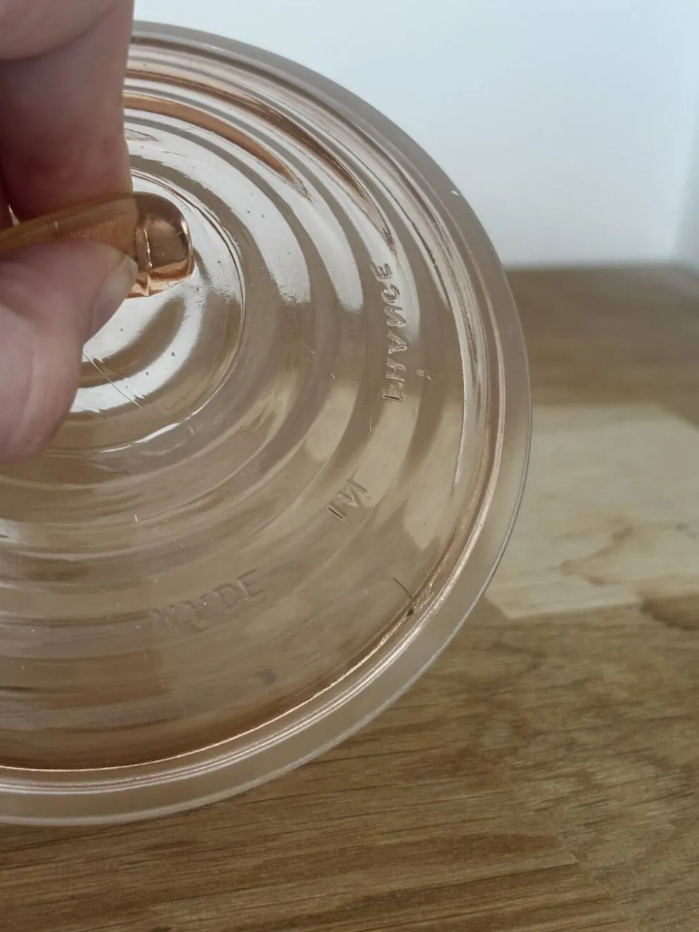 Sucrier en verre rose