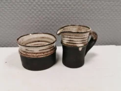 Sucrier et pot à lait par Finns keramik Danemark