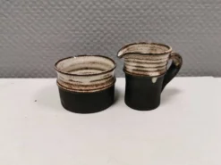 Sucrier et pot à lait par Finns keramik Danemark
