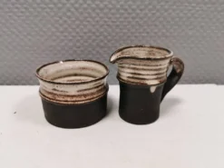 Sucrier et pot à lait par Finns keramik Danemark