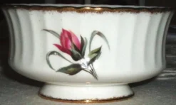 Sucrier et son pot de lait Paragon by appointment to Her Majesty the Queen