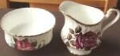 Sucrier et son pot de lait Paragon by appointment to Her Majesty the Queen