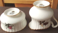 Sucrier et son pot de lait Paragon by appointment to Her Majesty the Queen