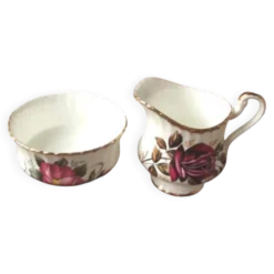 Sucrier et son pot de lait Paragon by appointment to Her Majesty the Queen