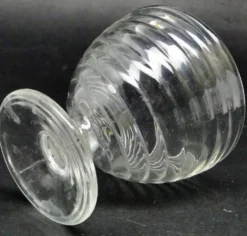 Sucrier moderniste, en verre transparent, Ząbkowice, Pologne, années 1970