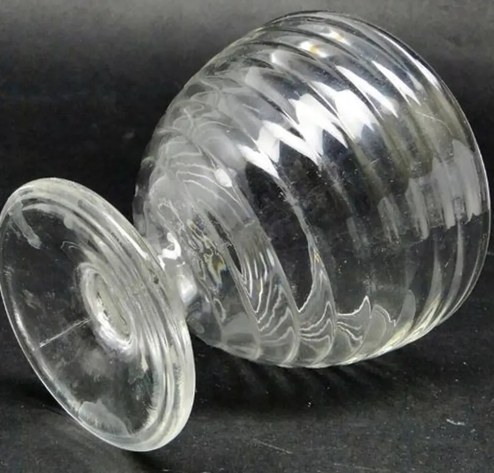 Sucrier moderniste, en verre transparent, Ząbkowice, Pologne, années 1970