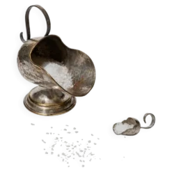 Sucrier ou salière vintage en métal argenté, ciselé à la main, sur pied, avec cuillère doseuse - Design Italie années 1920 - Décoration de table élégante, idée cadeau