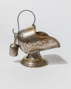Sucrier ou salière vintage en métal argenté, ciselé à la main, sur pied, avec cuillère doseuse - Design Italie années 1920 - Décoration de table élégante, idée cadeau