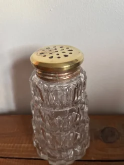 Sucrier saupoudreuse
