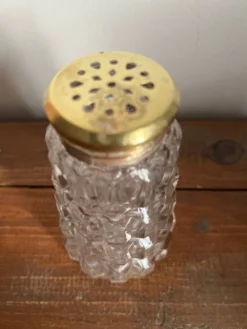 Sucrier saupoudreuse