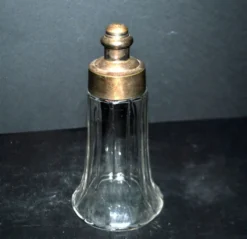 Sucrier saupoudreuse La Parfaite SGDG en verre et métal argenté art déco