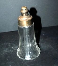 Sucrier saupoudreuse La Parfaite SGDG en verre et métal argenté art déco