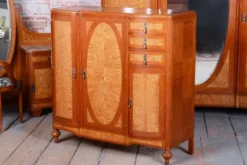 Suite de chambre Art Déco de Louis Majorelle, France, années 1930, ensemble de 8.