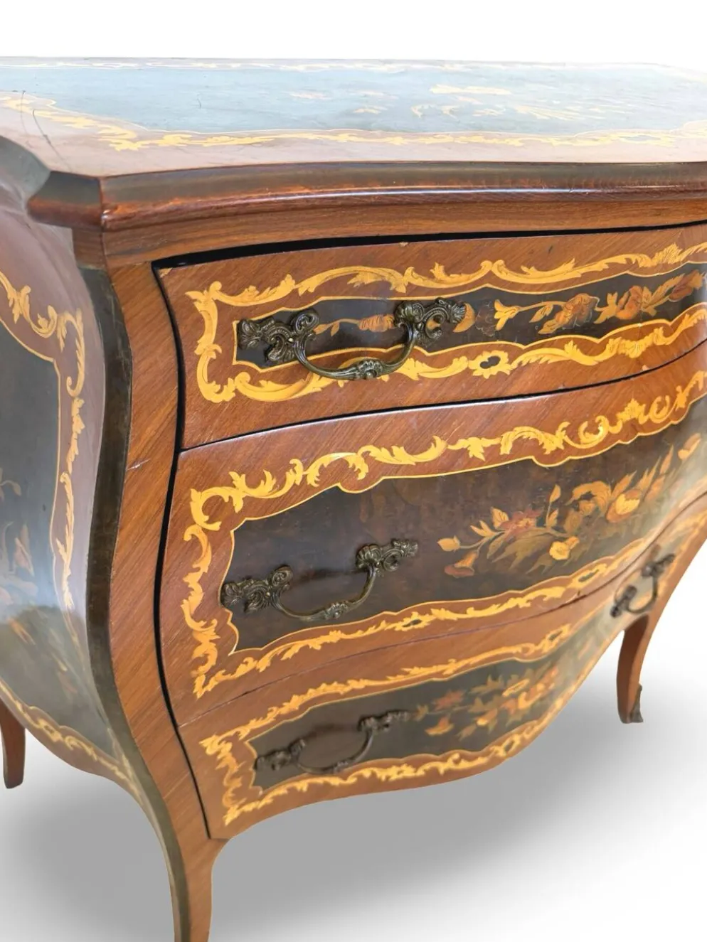 Suite de chambre en bois incrusté de style italien du milieu du siècle, par Pacifici Prete, Rome