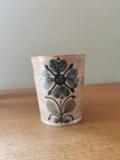 Suite de 4 mugs vintage