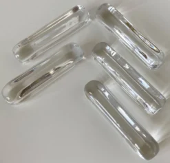 Suite de 5 porte-couteaux signés en cristal de la maison Daum Nancy 1960