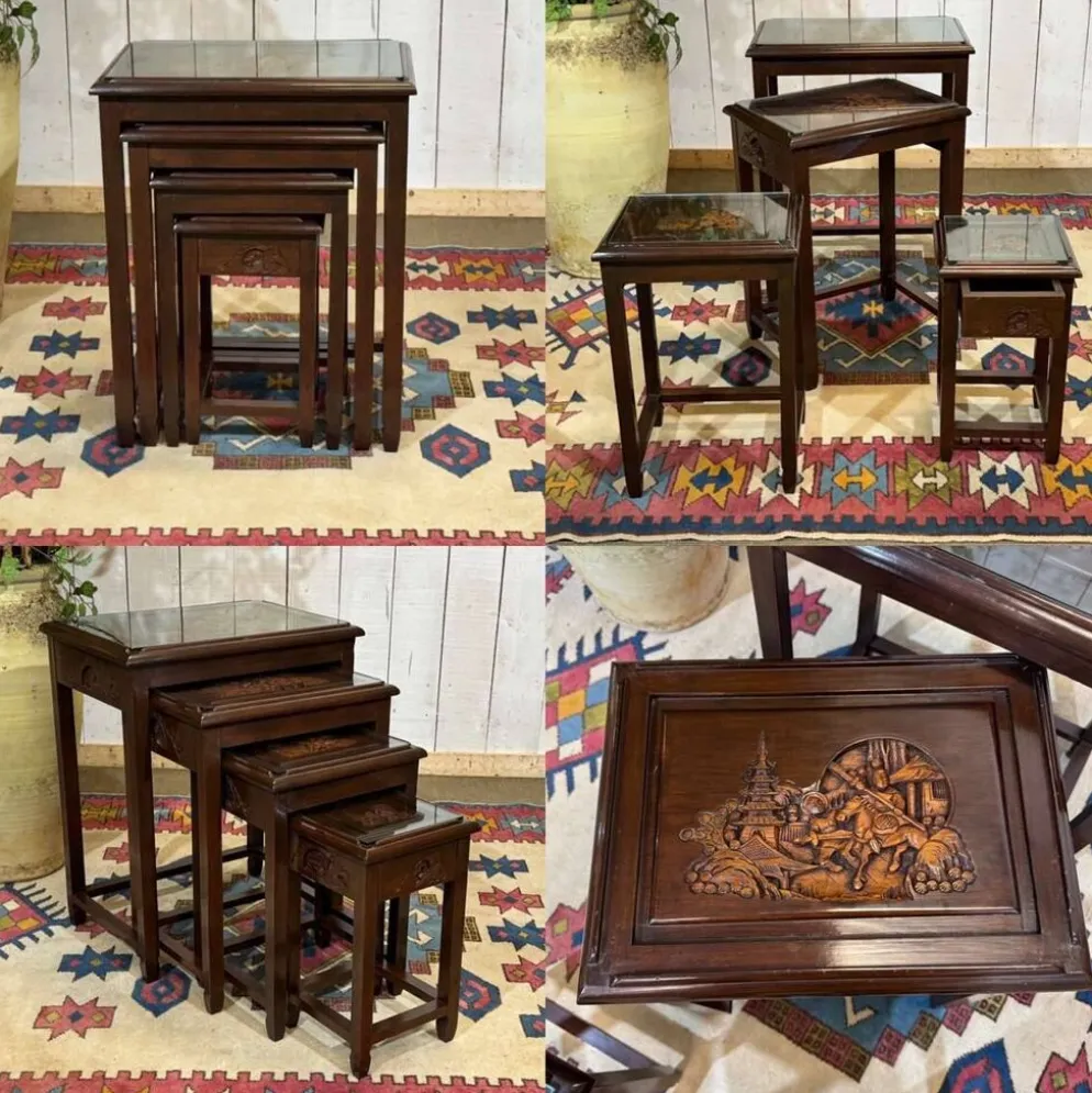Suite de 4 tables gigognes Chinoises en teck des années 1980