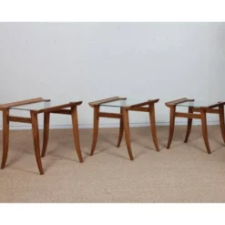 Suite de 3 tables gigognes en noyer par Maxime Old, circa 1940