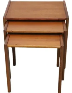 Suite de 3 tables gigognes 'Frankenau'