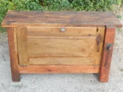 Superbe ancien établi de menuisier restauré en chêne - Meuble de métier