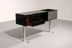 Superbe bar / buffet Willy Rizzo en noir et acier inoxydable, Italie 1969