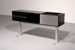 Superbe bar / buffet Willy Rizzo en noir et acier inoxydable, Italie 1969