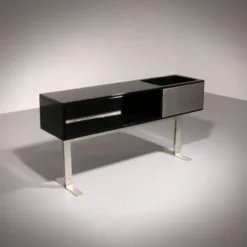 Superbe bar / buffet Willy Rizzo en noir et acier inoxydable, Italie 1969