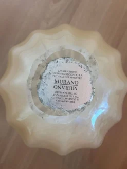 Superbe bol en cristal blanc de Murano fabriqué à la main en Italie