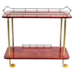 Superbe grand chariot de service en peau de chèvre rouge Aldo Tura des années 1960 | Fabriqué en Italie