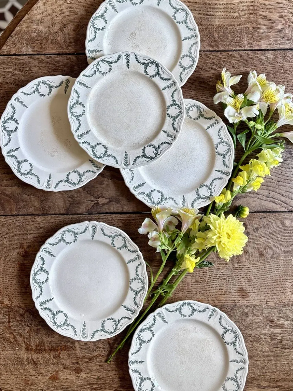 Superbe lot de 6 assiettes à dessert vintage de la manufacture de Longchamp