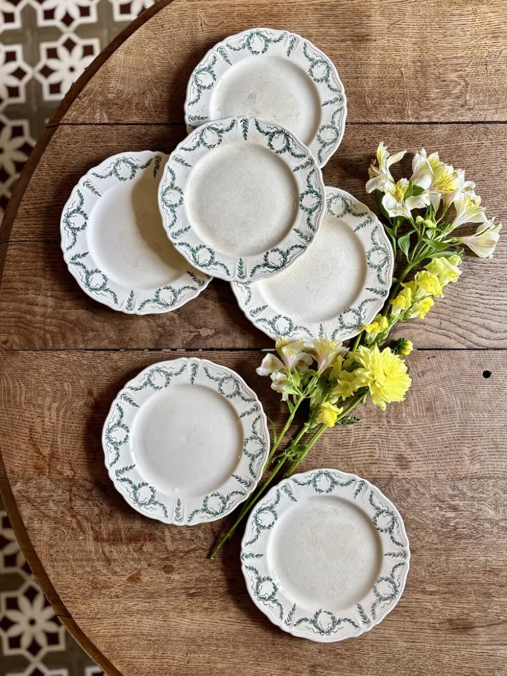 Superbe lot de 6 assiettes à dessert vintage de la manufacture de Longchamp