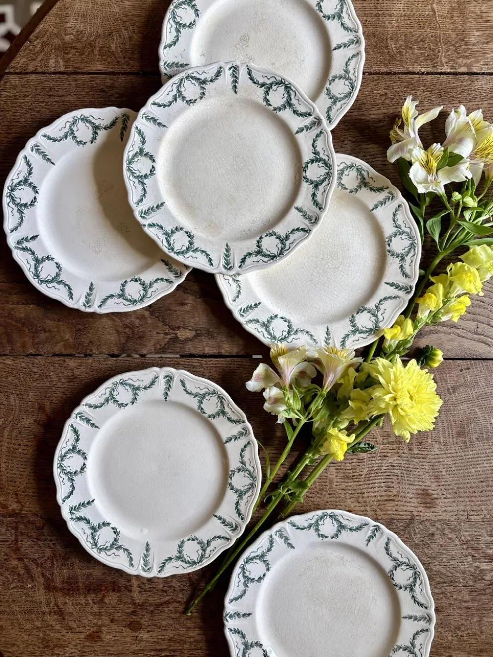 Superbe lot de 6 assiettes à dessert vintage de la manufacture de Longchamp