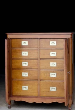 Superbe meuble de métier : cartonnier, commode, rangement