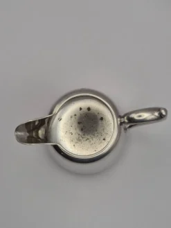 Superbe pot à lait crémier vintage de la prestigieuse maison d’orfèvrerie a