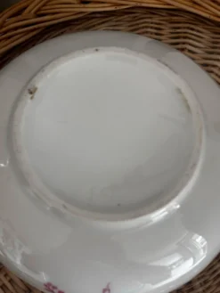 Superbe sucrier ancien en porcelaine fine décor floral vieux rose