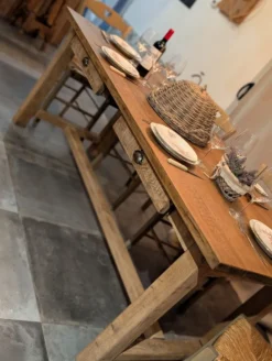 Superbe table de ferme ancienne en chêne massif restaurée – 8 personne