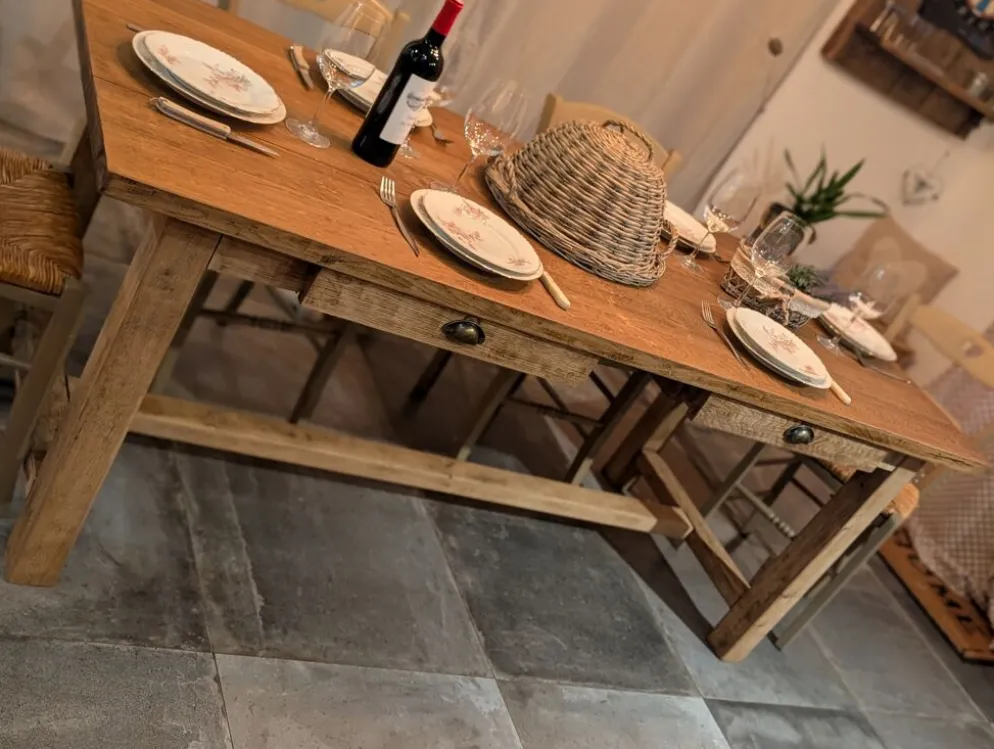 Superbe table de ferme ancienne en chêne massif restaurée – 8 personne