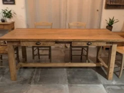 Superbe table de ferme ancienne en chêne massif restaurée – 8 personne