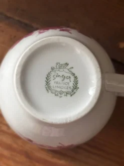 Superbe tasse en porcelaine fleurie rose Singer Limoges