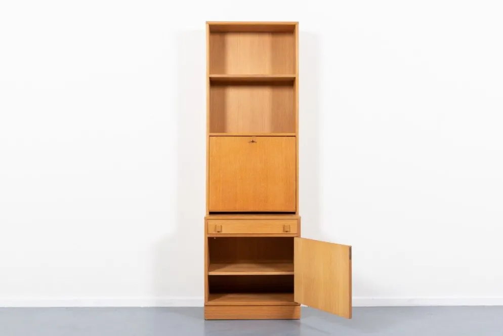 Swedish vintage bar cabinet in two parts in oak from the 1970s