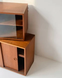 Système de mur modulaire par kai kristiansen - fm møbler