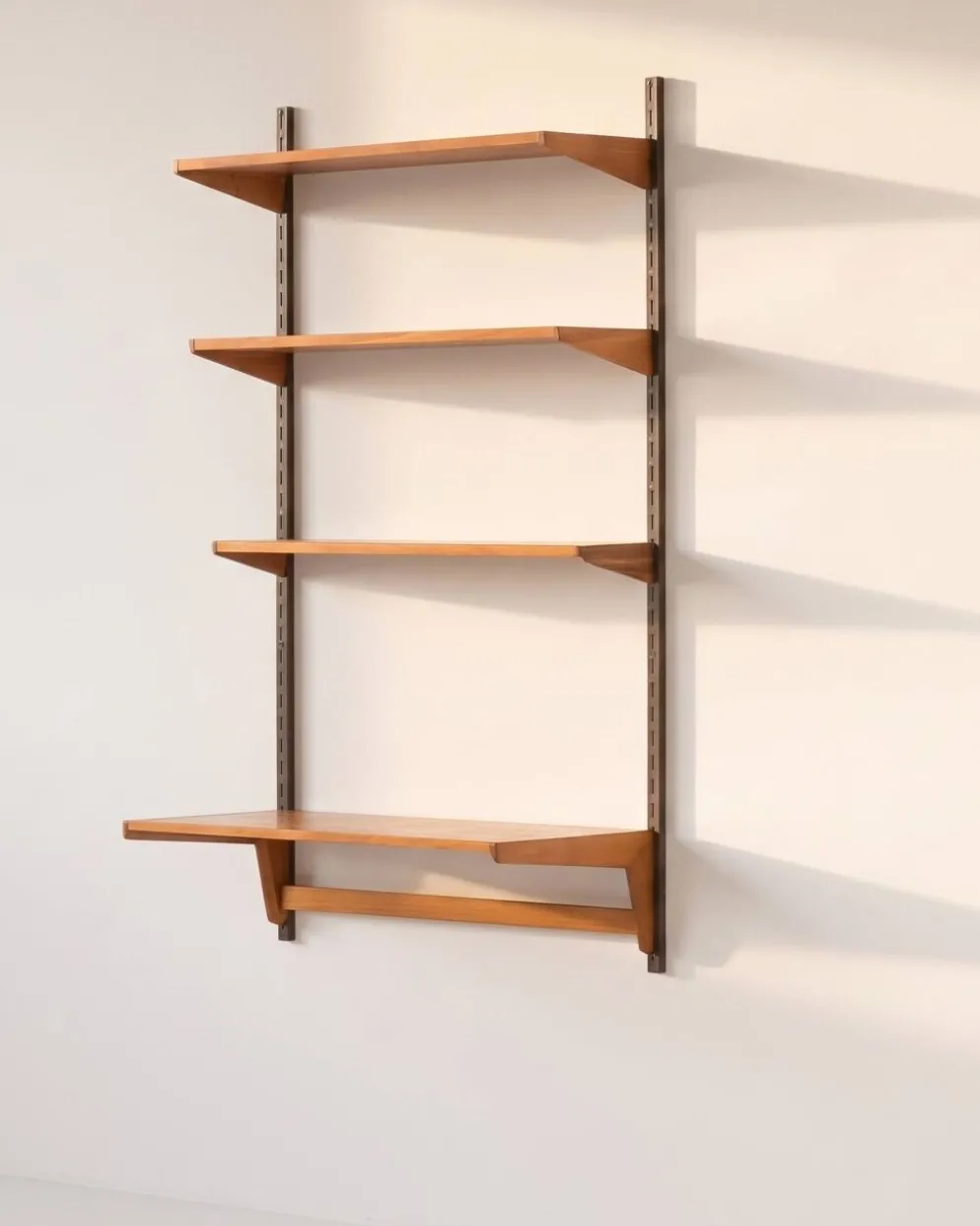 Système de mur modulaire par kai kristiansen - fm møbler