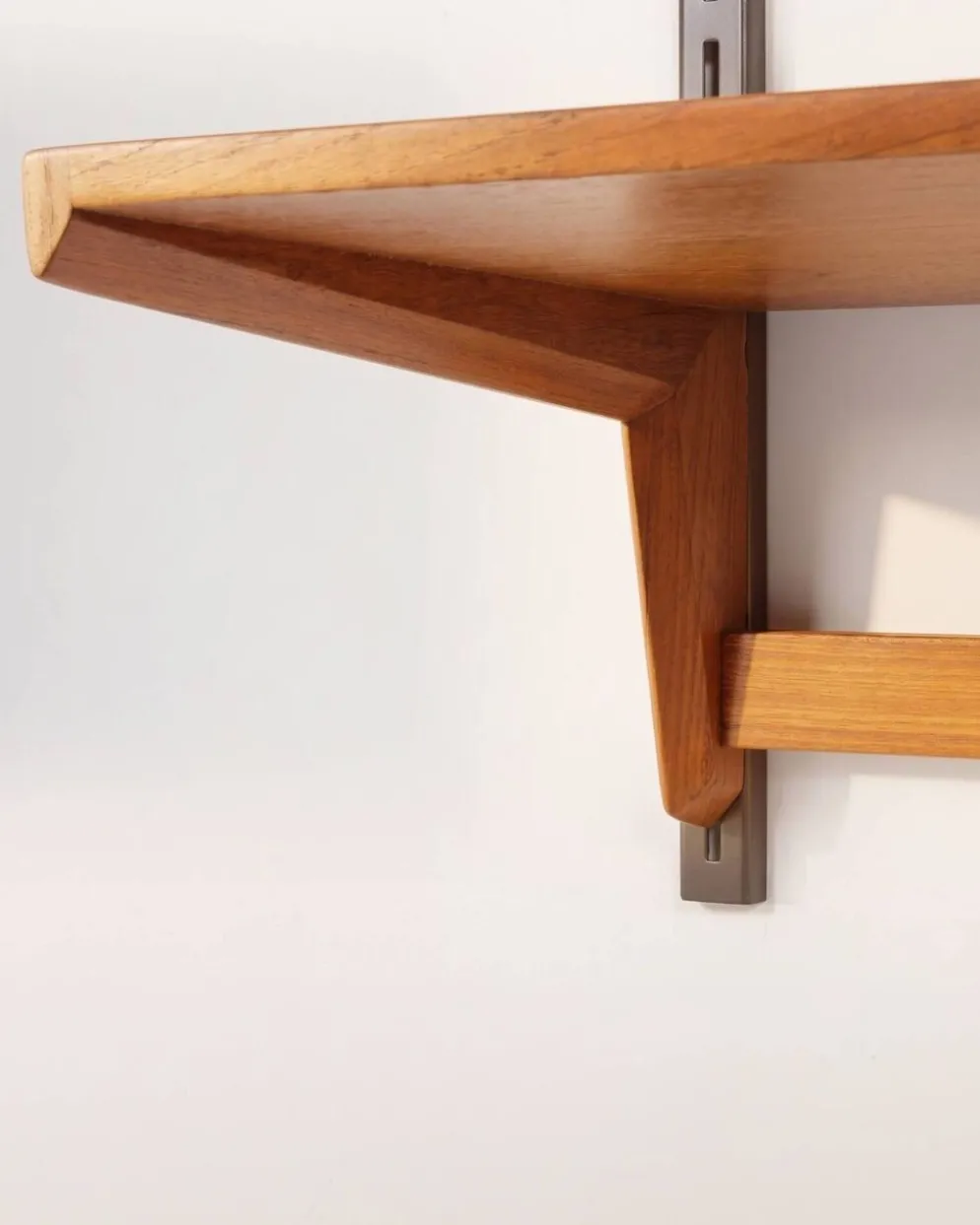 Système de mur modulaire par kai kristiansen - fm møbler