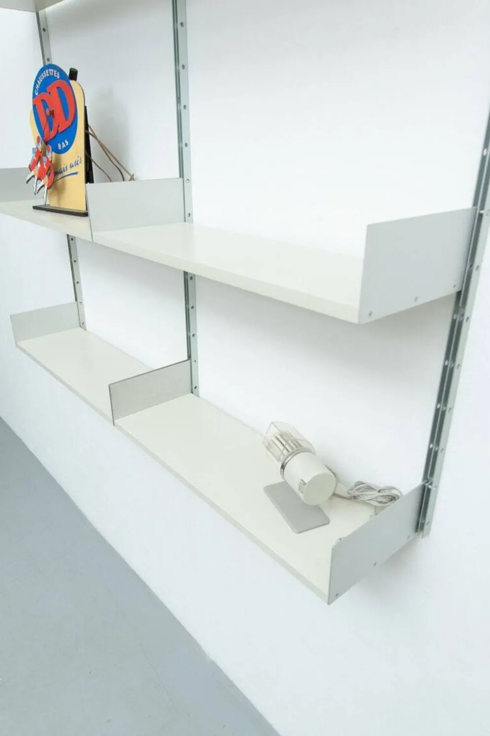 Système de rayonnage 606 par Dieter Rams pour Vitsoe, années 1960.