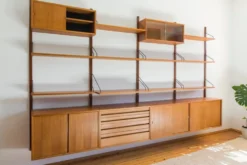 Système d'étagères murales modulaires par Poul Cadovius pour Cado, années 1960